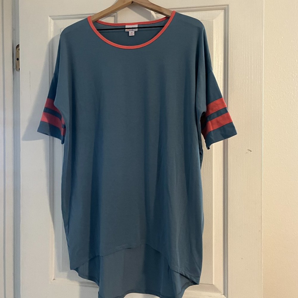LuLaRoe Irma Top (M) -NO. 315
